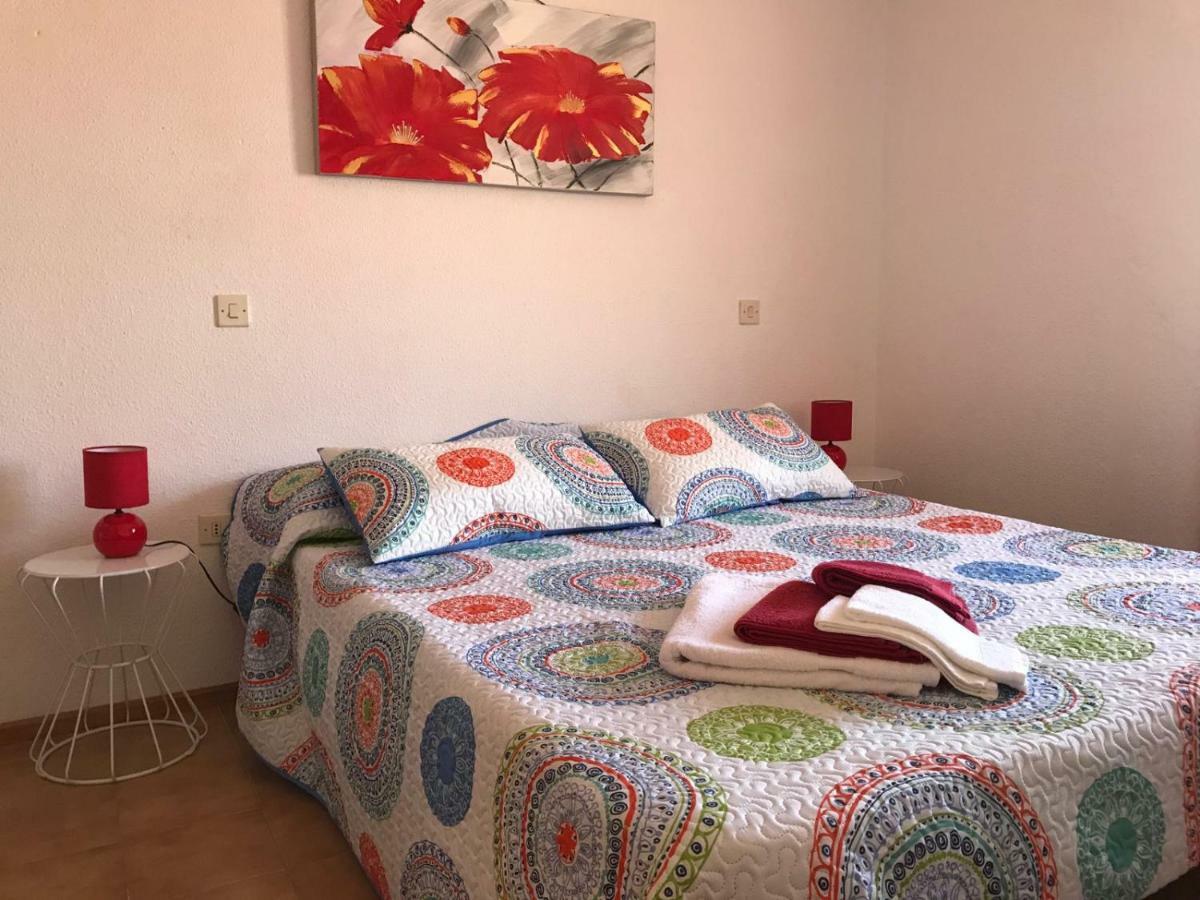 La Palmera1 Casa Al Primer Piso Con 2 Dormitorios - Two Bedroom House On The First Floor --- La Palmera 2 Casa En Planta Baja Con 1 Dormitorio, One Bedroom House On The Ground Floor アガエテ エクステリア 写真