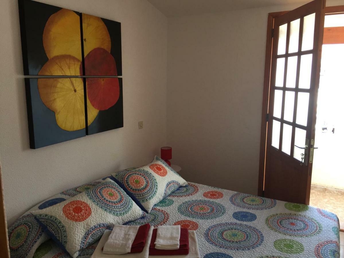 La Palmera1 Casa Al Primer Piso Con 2 Dormitorios - Two Bedroom House On The First Floor --- La Palmera 2 Casa En Planta Baja Con 1 Dormitorio, One Bedroom House On The Ground Floor アガエテ エクステリア 写真