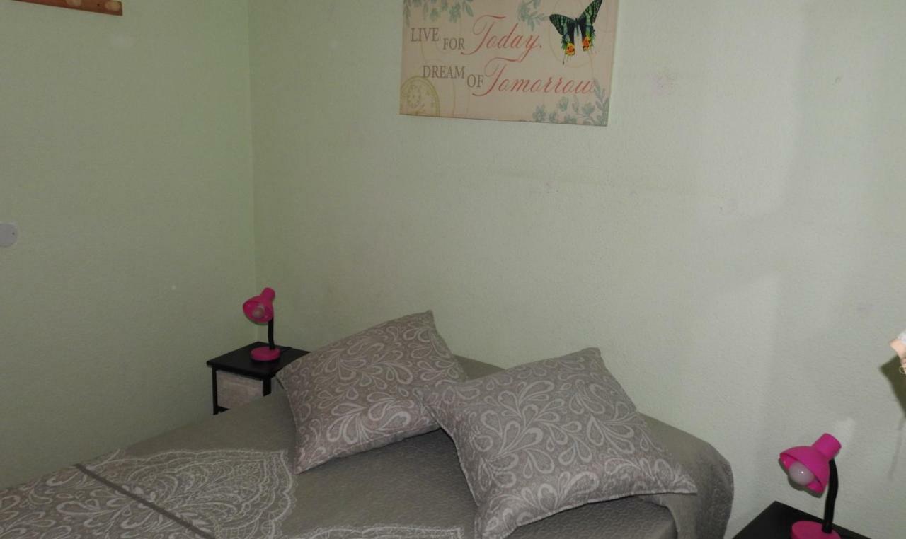 La Palmera1 Casa Al Primer Piso Con 2 Dormitorios - Two Bedroom House On The First Floor --- La Palmera 2 Casa En Planta Baja Con 1 Dormitorio, One Bedroom House On The Ground Floor アガエテ エクステリア 写真